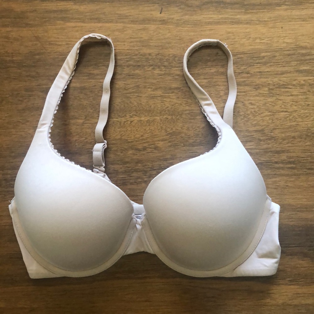 Victoria’s Secret Body Bra
